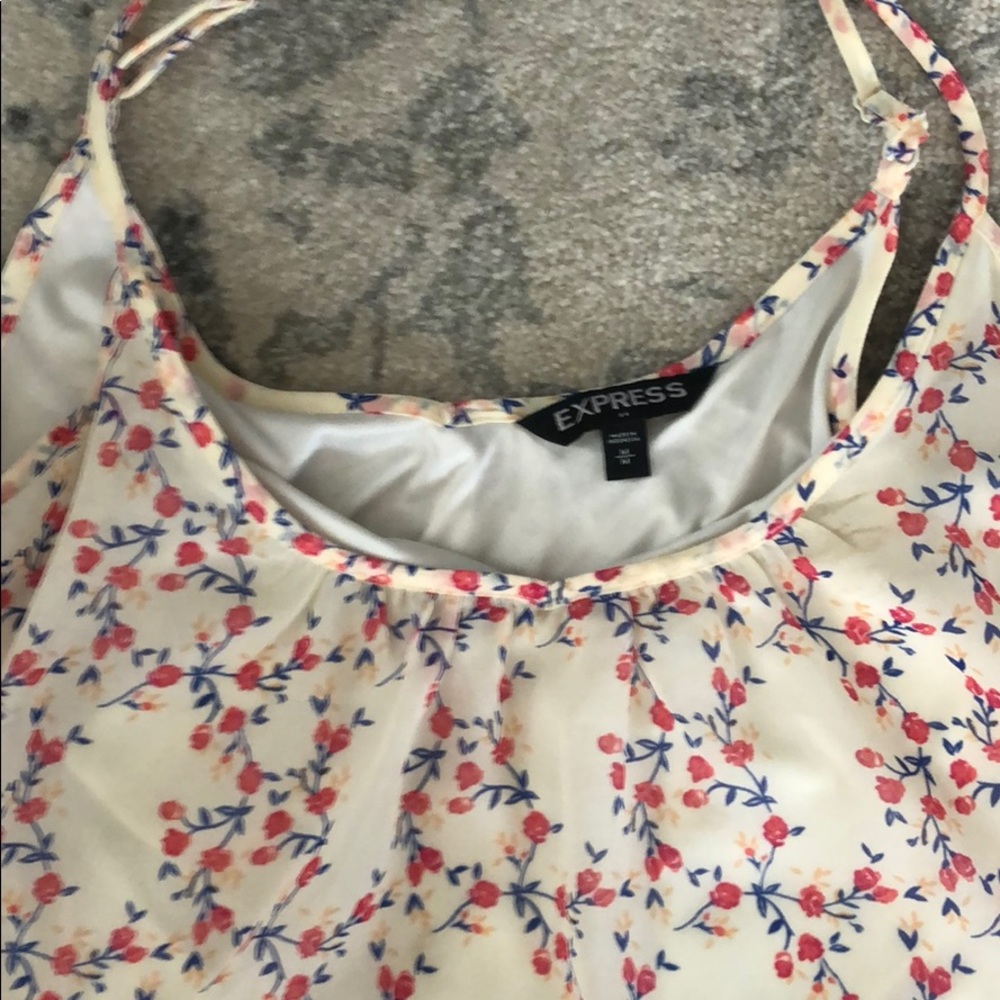 Top - Picture 2 of 2
